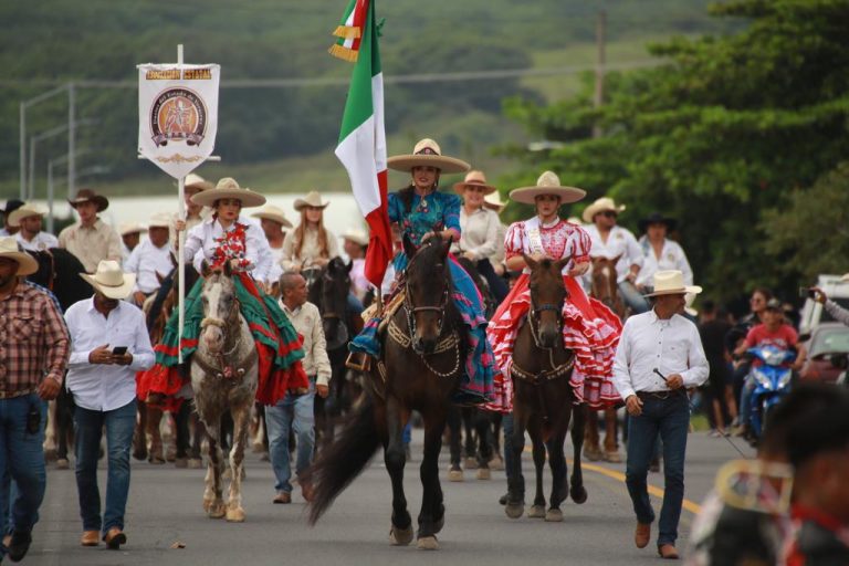 Mega Cabalgata 2