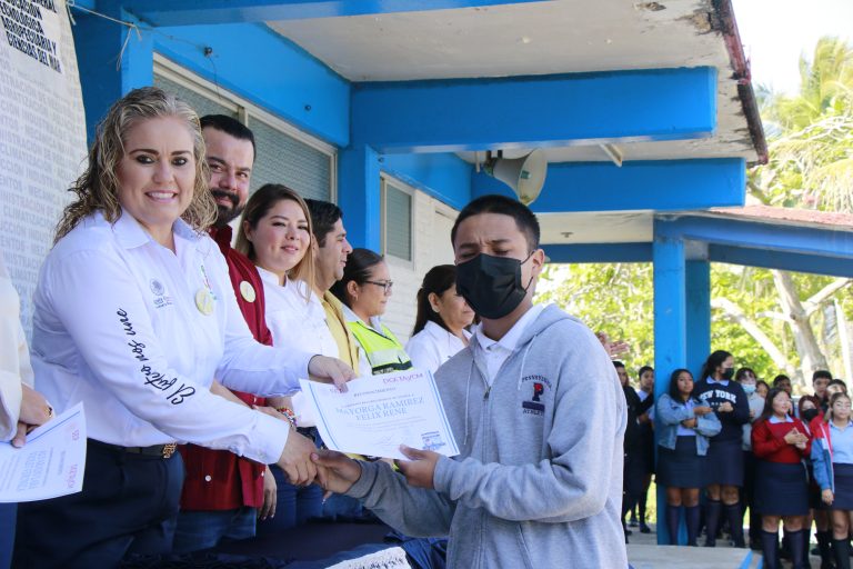 inicio del ciclo escolar 2
